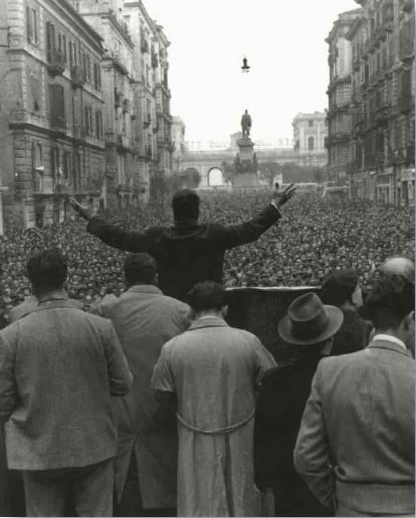 Fattualità e potere